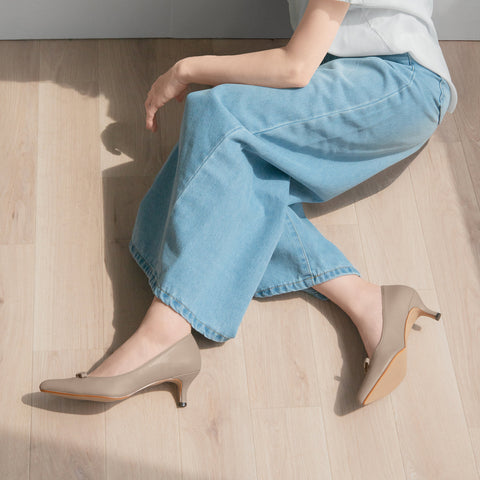 30%OFF：2025SS：フロントリボン パンプス（5726）グレージュ/mamian（マミアン）