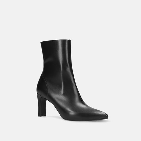 予約：2025AW：ポインテッドトゥ ショートブーツ（m81006）ブラック/mamian（マミアン）