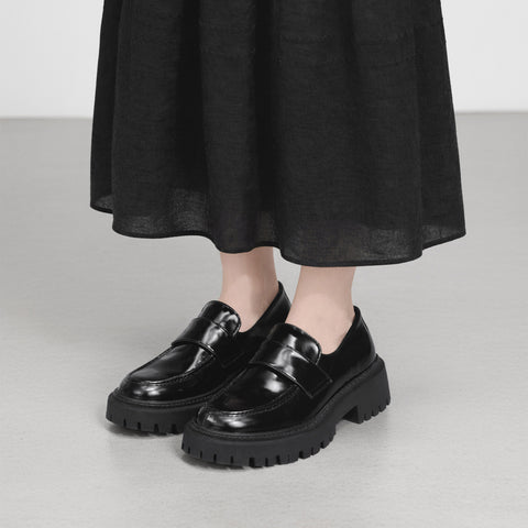 予約：トラックソール ローファー（m100014）ブラックG/mamian（マミアン）