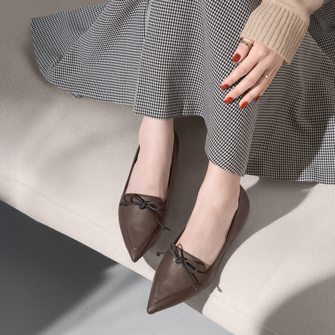 2025AW：紐リボン フラット ローファー（m17061）ダークブラウン/mamian（マミアン）