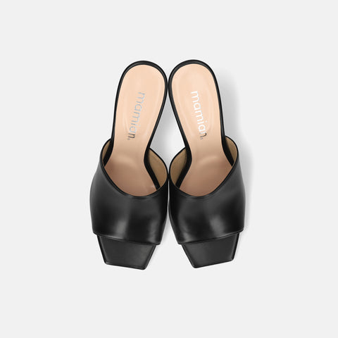 15% 折扣：簡約風格穆勒鞋 (733) 黑色